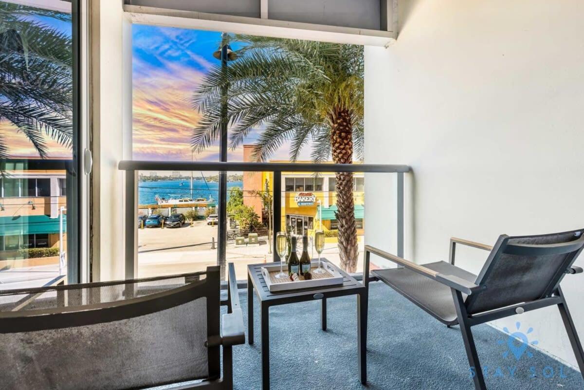 Apartment With Bay View Balcony - Pool - Up To 6 - Gym Hollywood Bagian luar foto