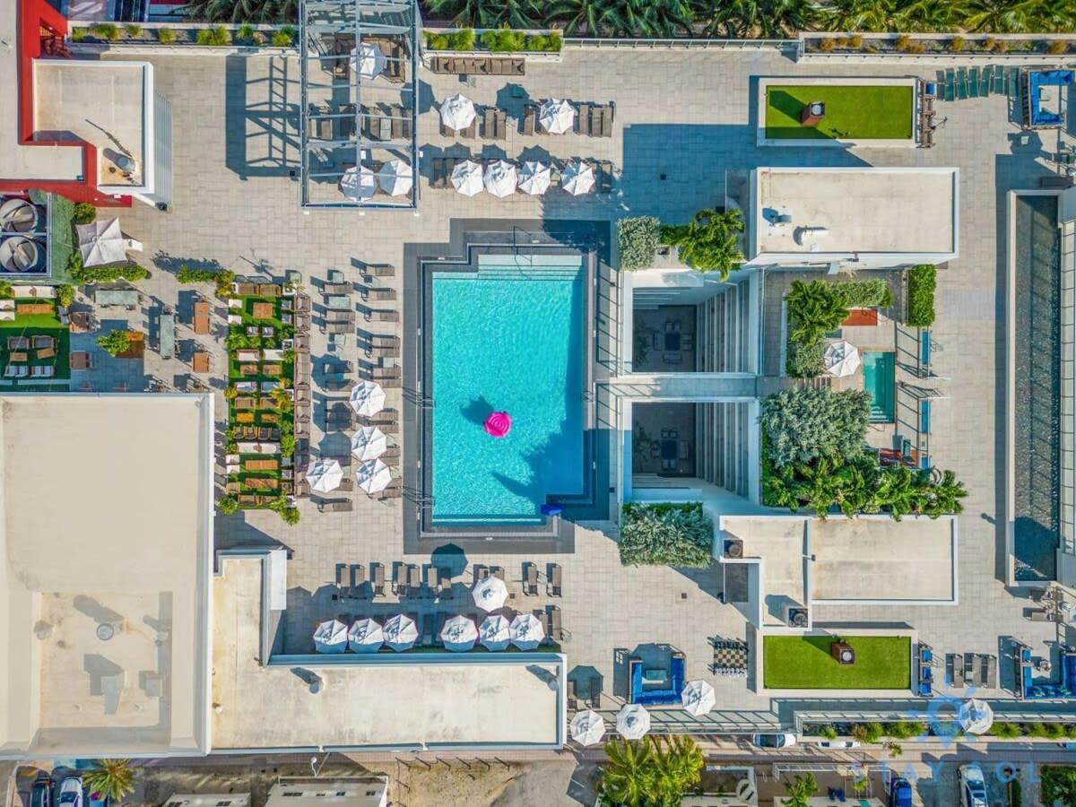 Apartment With Bay View Balcony - Pool - Up To 6 - Gym Hollywood Bagian luar foto