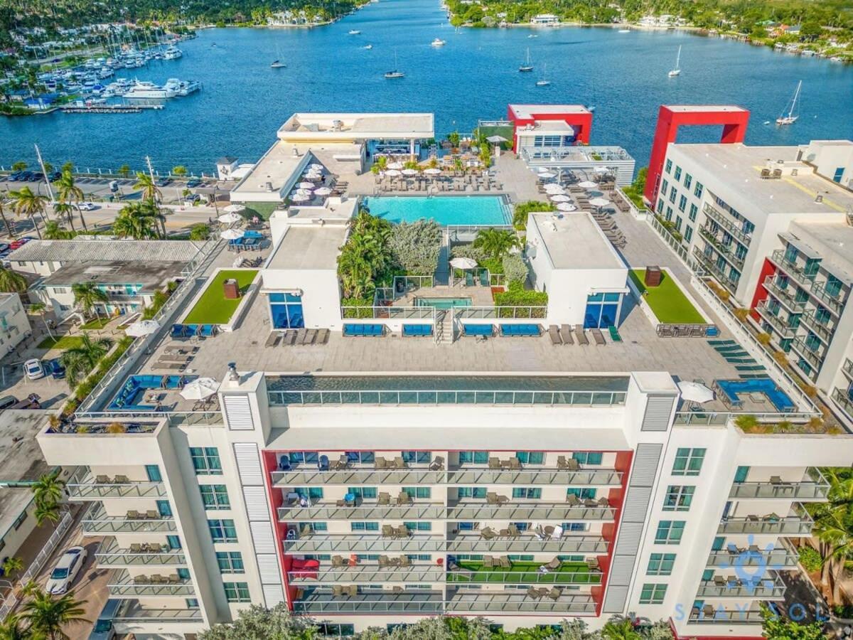 Apartment With Bay View Balcony - Pool - Up To 6 - Gym Hollywood Bagian luar foto